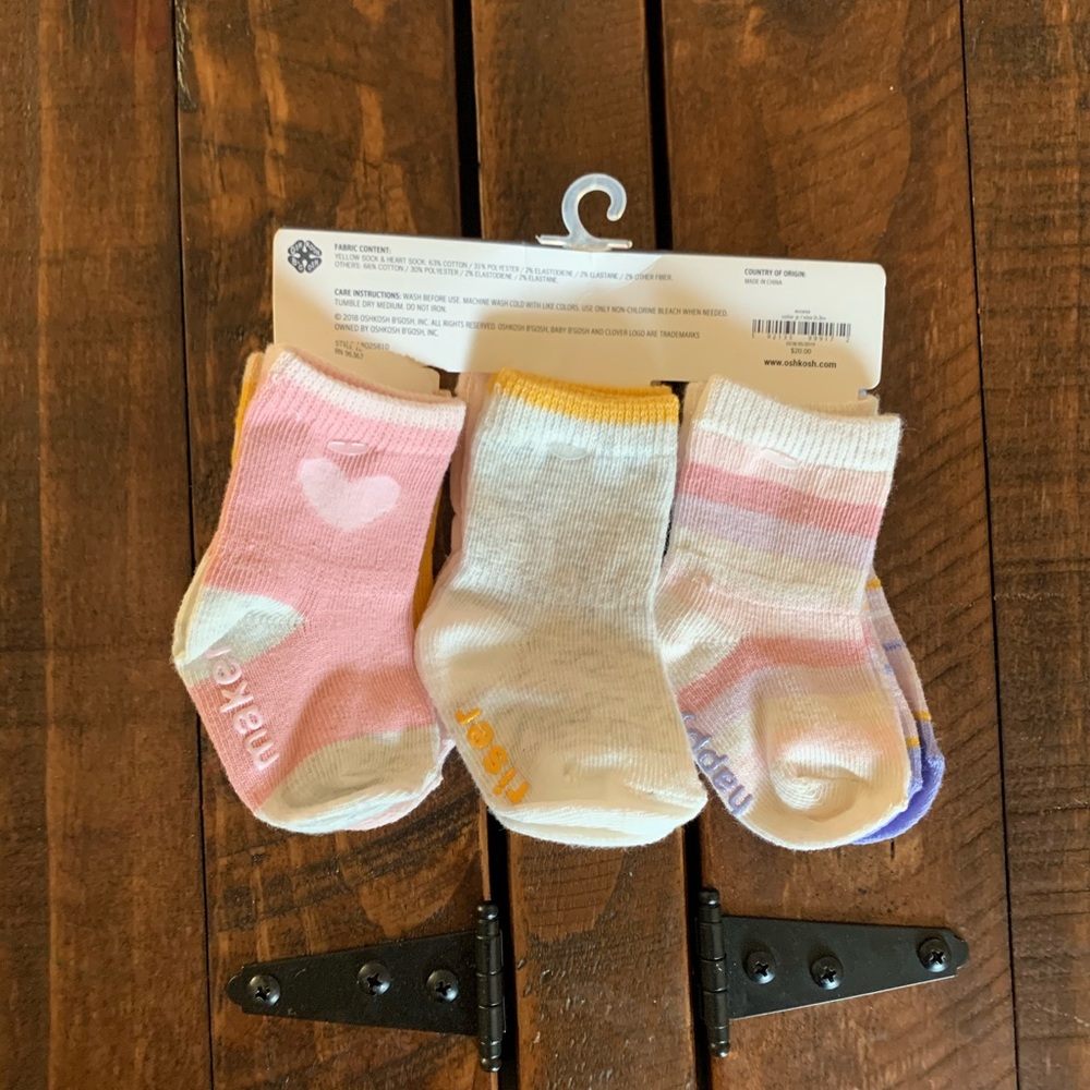 0/3 socks - Picture 2 of 2